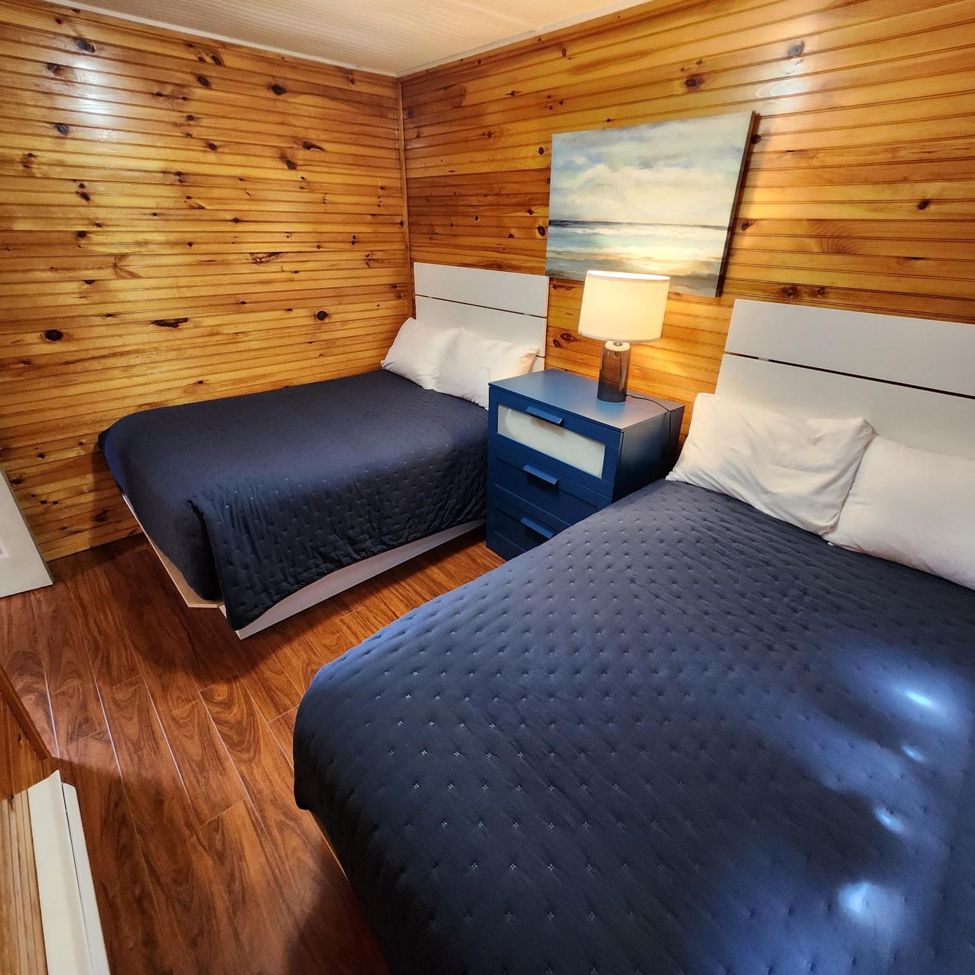 Cavendish Bosom Buddies Cottage Resort Bagian luar foto