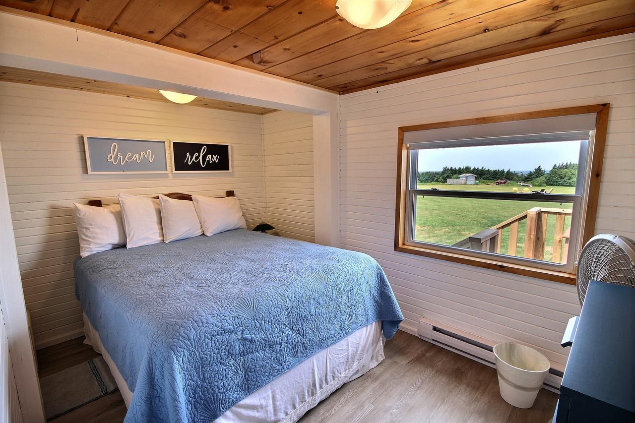 Cavendish Bosom Buddies Cottage Resort Bagian luar foto
